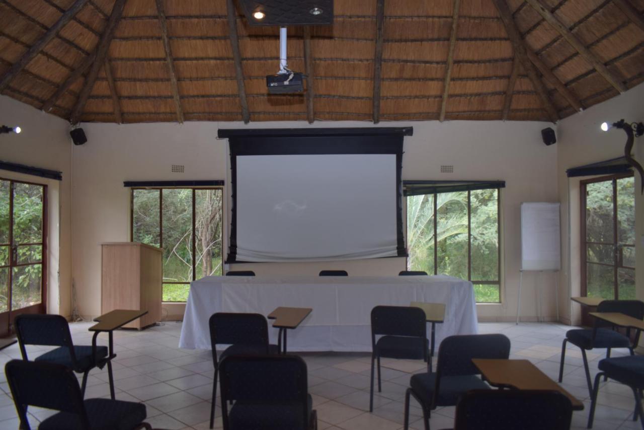 Copacopa Lodge&Conference Centre Punda Maria Exterior foto